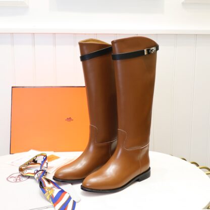 Hermès classic kelly buckle brown flat fashion mid-calf boots - Image 3