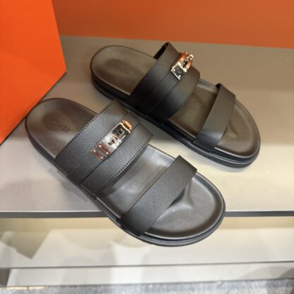 Hermes black gold buckle summer pure handmade high-end sandals - Image 3