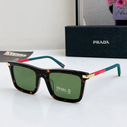 Prada fashion trend sunglasses - Image 3