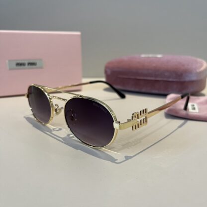 Miu Miu trendy fashion sunglasses - Image 4
