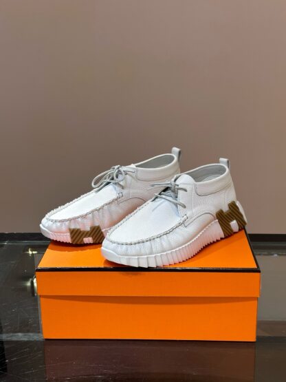 Hermès men's lace-up white versatile simple casual sports shoes - Image 3
