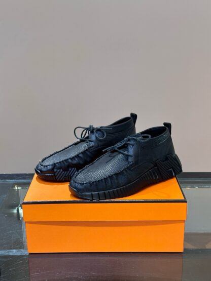 Hermès men's lace-up black versatile simple casual sports shoes - Image 3