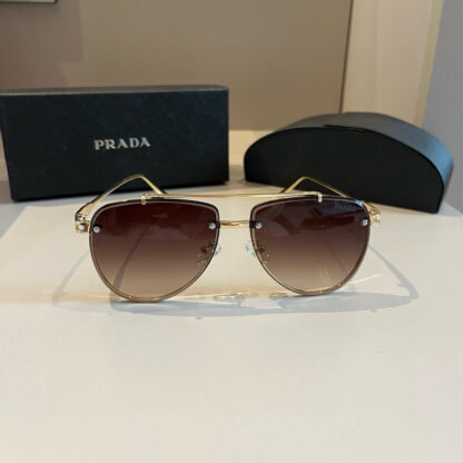 Prada fashion trend sunglasses - Image 3