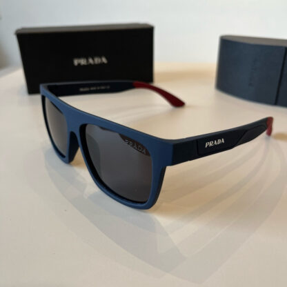 Prada fashion trend sunglasses - Image 3