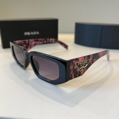 Prada fashion trend sunglasses - Image 3