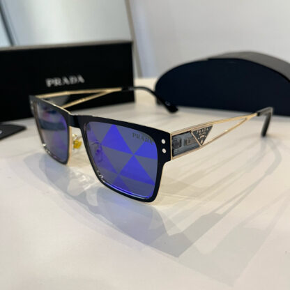 Prada fashion trend sunglasses - Image 3