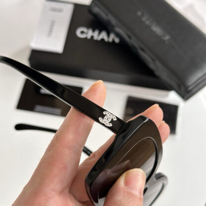 Chanel Fashion Sunglasses - Image 4