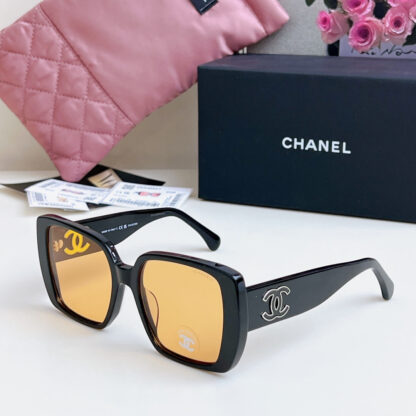Chanel Fashion Sunglasses - Image 4