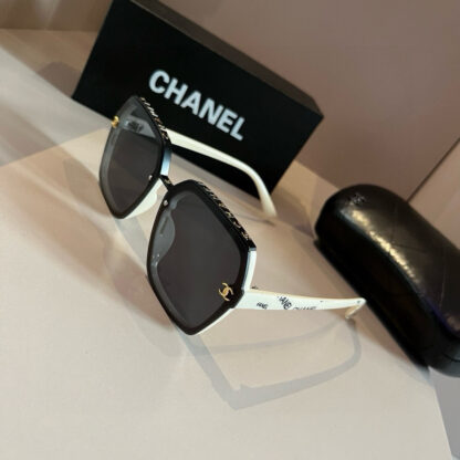 Chanel Fashion Sunglasses - Image 4