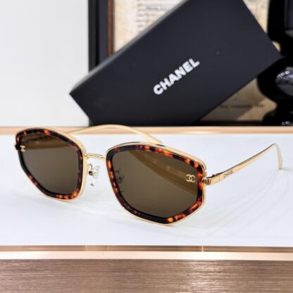 Chanel Fashion Sunglasses - Image 4