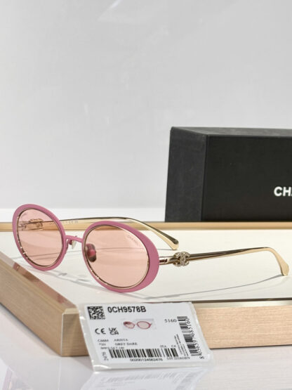 Chanel Fashion Sunglasses - Image 4
