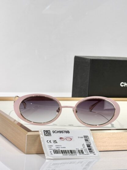 Chanel Fashion Sunglasses - Image 4