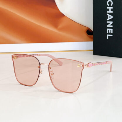 Chanel Fashion Sunglasses - Image 4