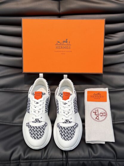 Hermes men's comfortable and soft white, black and orange color matching casual sports shoes - Image 3