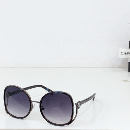 Chanel Fashion Sunglasses - Image 4