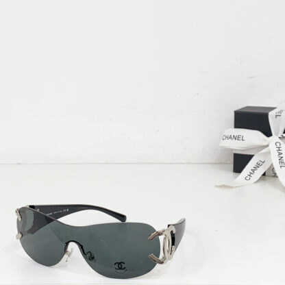 Chanel Fashion Sunglasses - Image 4