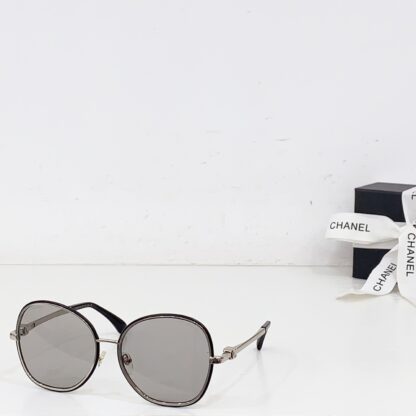 Chanel Fashion Sunglasses - Image 4