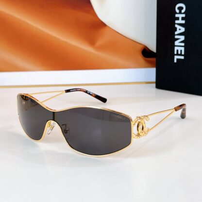 Chanel Fashion Sunglasses - Image 4