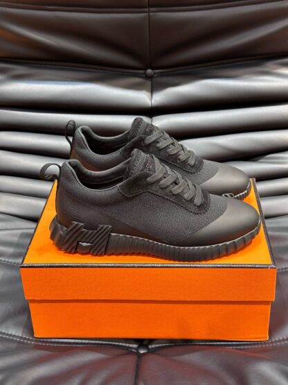 Hermès Men's Black Lightweight Breathable Casual Sneakers - Image 3