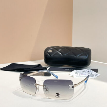Chanel Fashion Sunglasses - Image 4