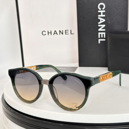 Chanel Fashion Sunglasses - Image 4