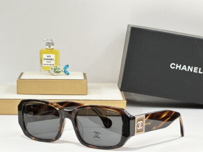 Chanel Fashion Sunglasses - Image 4