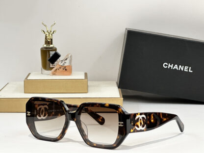 Chanel Fashion Sunglasses - Image 4