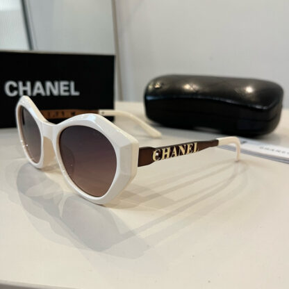 Chanel Fashion Sunglasses - Image 4
