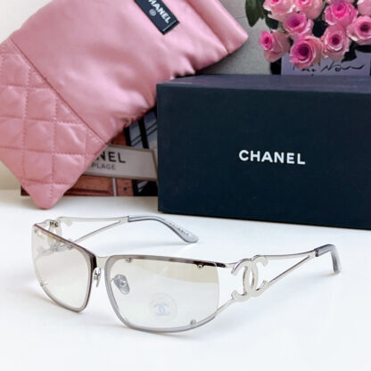 Chanel Fashion Sunglasses - Image 4