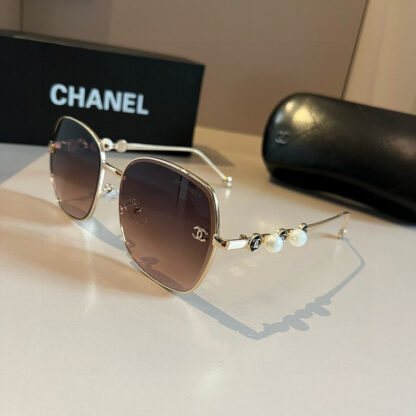 Chanel Fashion Sunglasses - Image 4