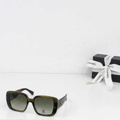 Chanel Fashion Sunglasses - Image 4