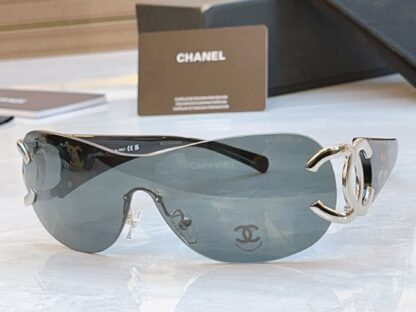 Chanel Fashion Sunglasses - Image 4