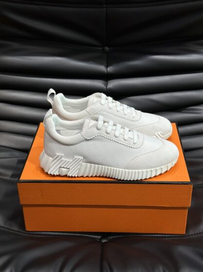 Hermes white fashion casual sneakers - Image 3