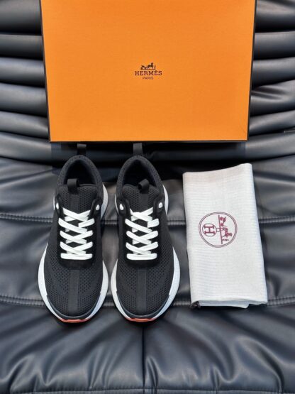 Hermes high-end men's fashion black casual breathable simple sports shoes - Image 3