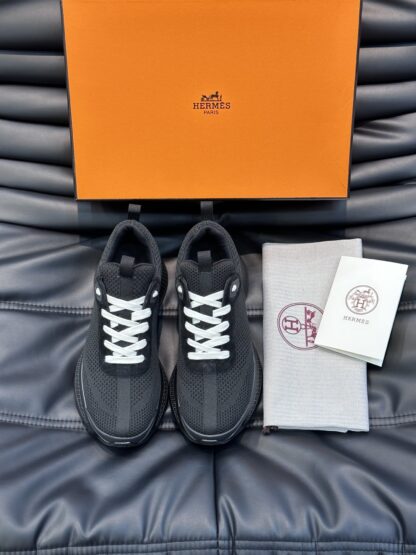 Hermes high-end men's fashion black and white casual breathable simple sports shoes - Image 3