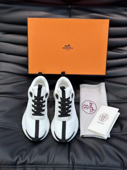 Hermes high-end men's fashion white and black casual breathable simple sports shoes - Image 3