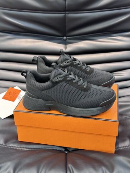 Hermes men's black comfortable breathable simple casual sports shoes - Image 3