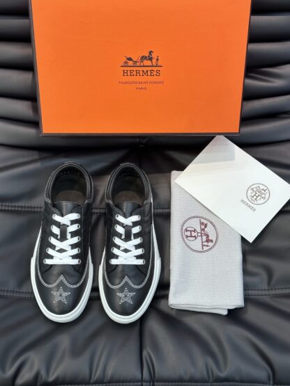 Hermes men's comfortable cowhide black and white low-top casual sneakers - Image 3