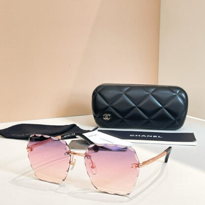 Chanel Fashion Sunglasses - Image 4