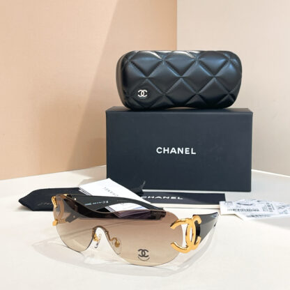 Chanel Fashion Sunglasses - Image 4
