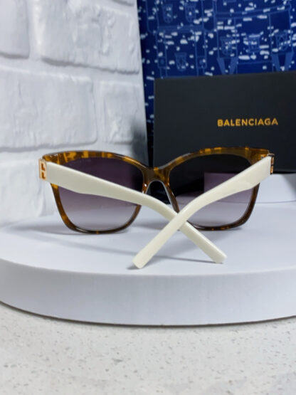 Balenciaga fashion sunglasses - Image 4