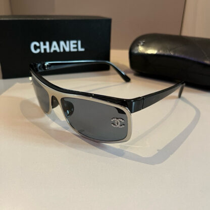 Chanel Fashion Sunglasses - Image 4