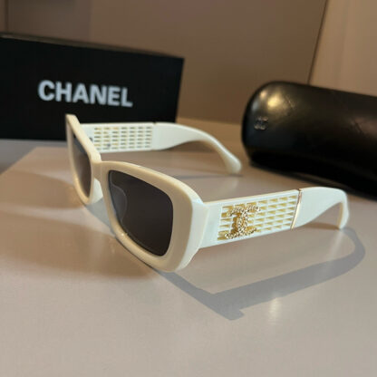 Chanel Fashion Sunglasses - Image 4