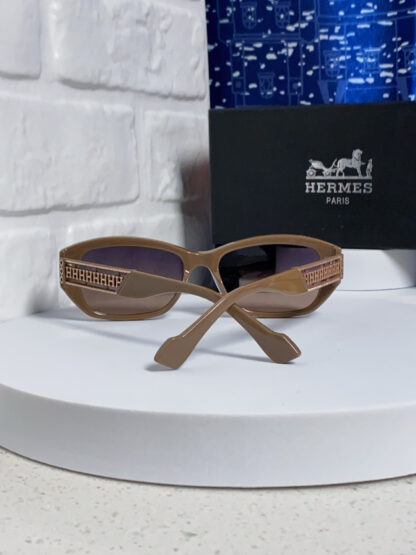 Hermes Fashion Sunglasse - Image 3