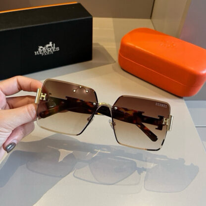 Hermès Fashion Sunglasses - Image 3