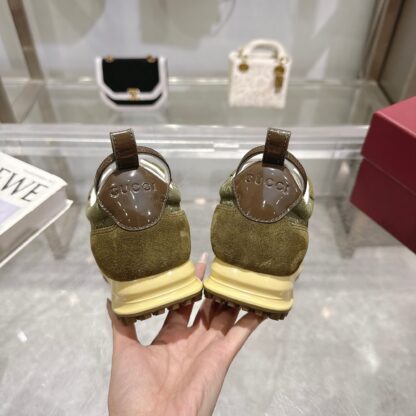 Gucci removable and adjustable ankle strap sneakers - Image 4