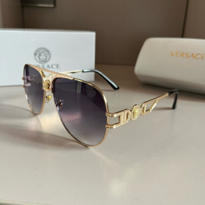 Versace fashion trend sunglasses - Image 4