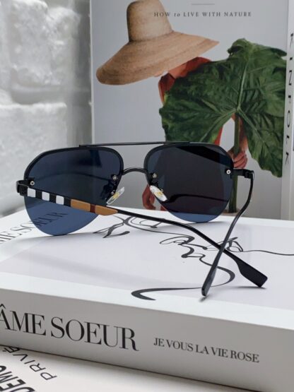 BURBERRY Fashion Temperament Sunglasses - Image 4