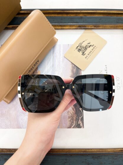 BURBERRY Fashion Temperament Sunglasses - Image 4