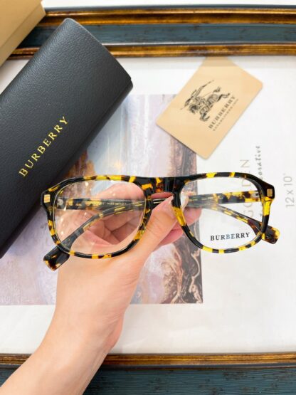 BURBERRY Fashion Temperament Sunglasses - Image 4